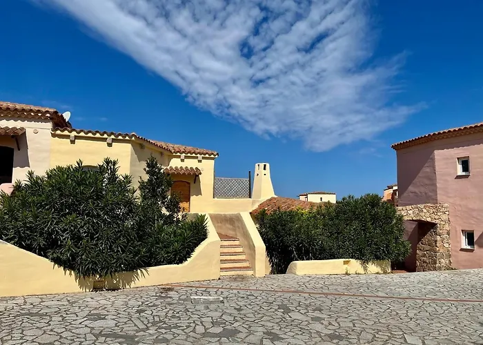 度假居 L'oleandro 1407 House In Sardinia With Mediterranean Sea Views *